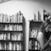 "That 'old book' smell" di myles.tan è concesso con licenza CC BY-NC-ND 2.0 .